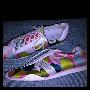 Coach woman's tennis shoes